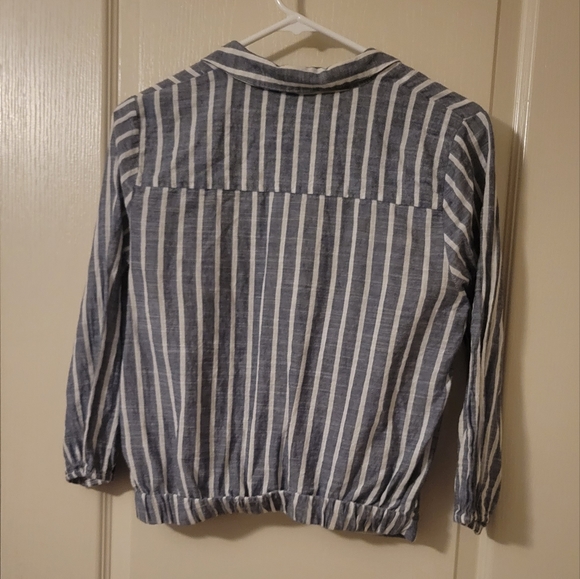 crop top - Picture 5 of 5